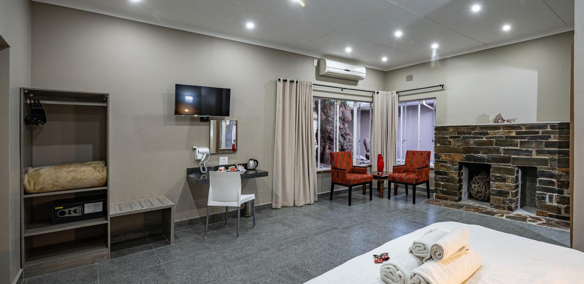 โรงแรมแคลวีเนีย Calvinia ภายนอก รูปภาพ